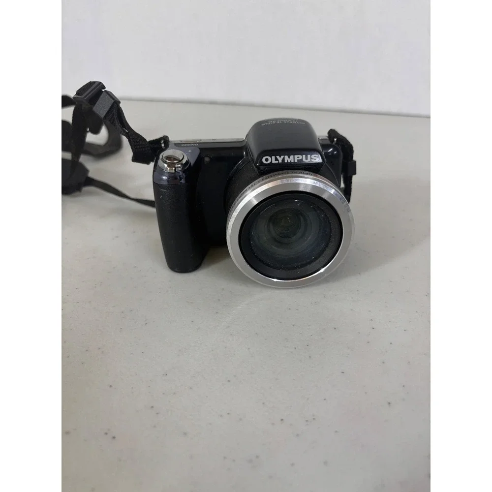 Olympus‎ SP 810UZ 14 Megapixel Digital Camera Black with Strap - Parts Only